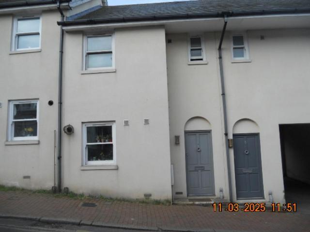 3 bedroom townhouse to rent