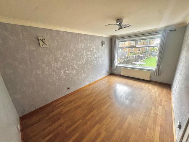 3 bedroom townhouse to rent
