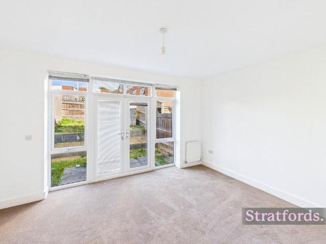 3 bedroom townhouse to rent