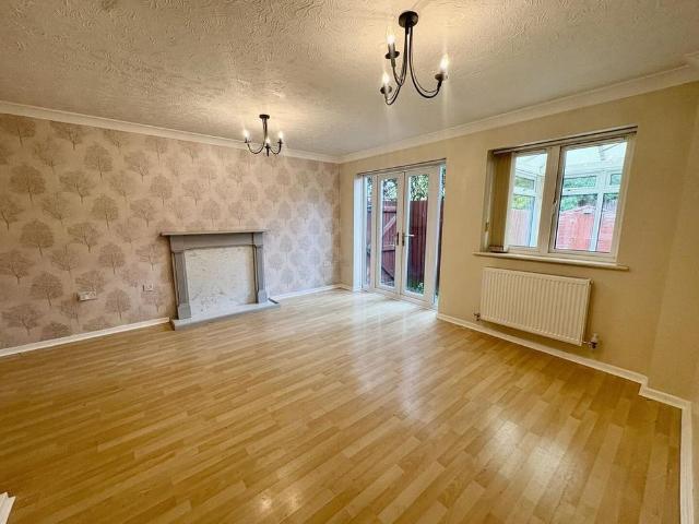 3 bedroom townhouse to rent