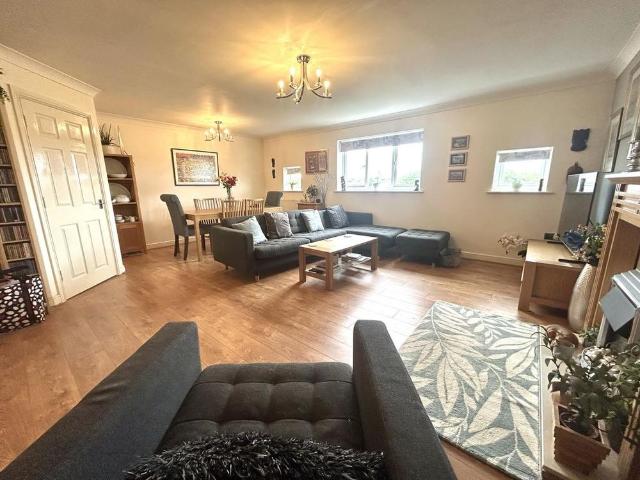 3 bedroom townhouse to rent