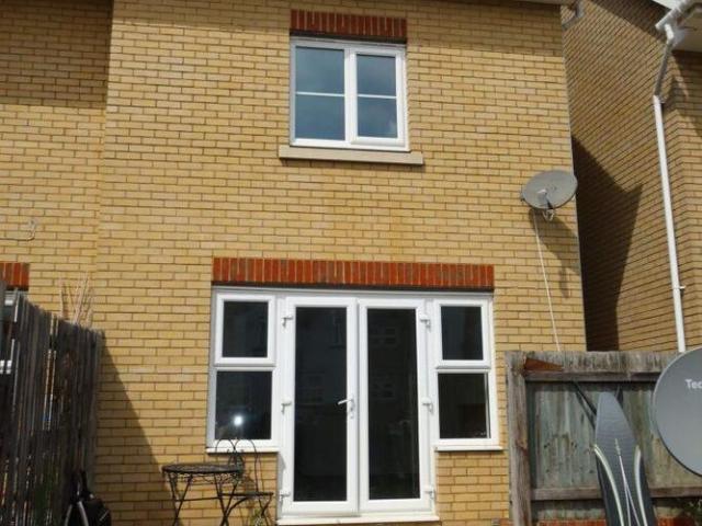 3 bedroom townhouse to rent