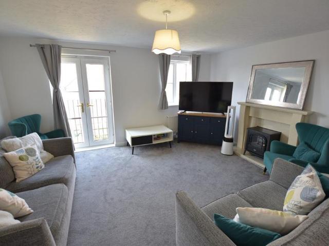 3 bedroom townhouse to rent