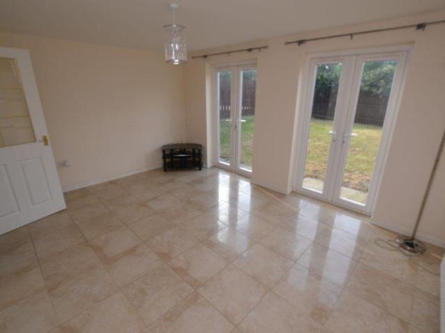 3 bedroom townhouse to rent