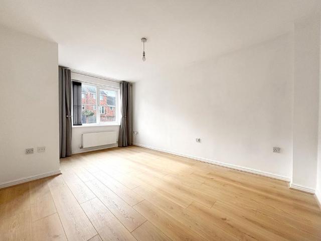 3 bedroom townhouse to rent