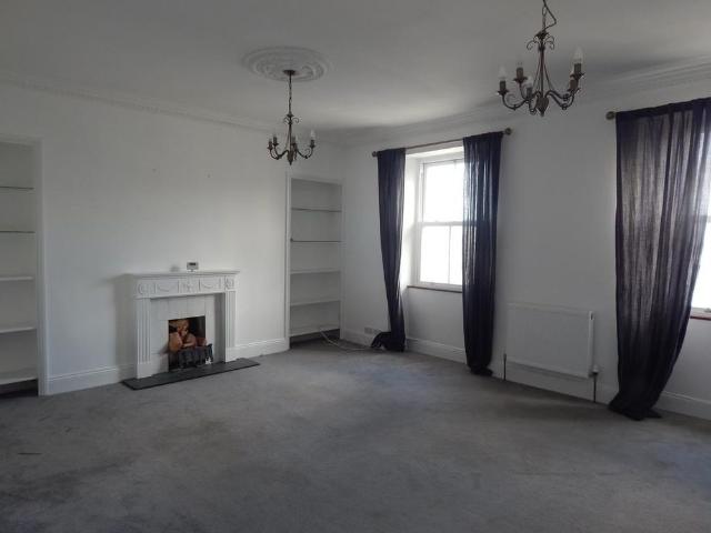 3 bedroom townhouse to rent