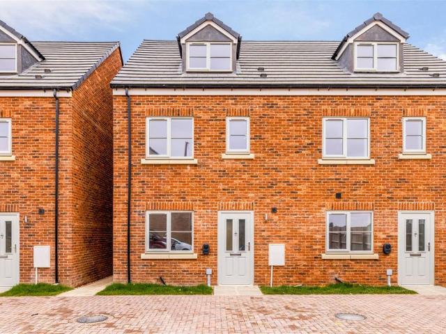 3 bedroom townhouse to rent