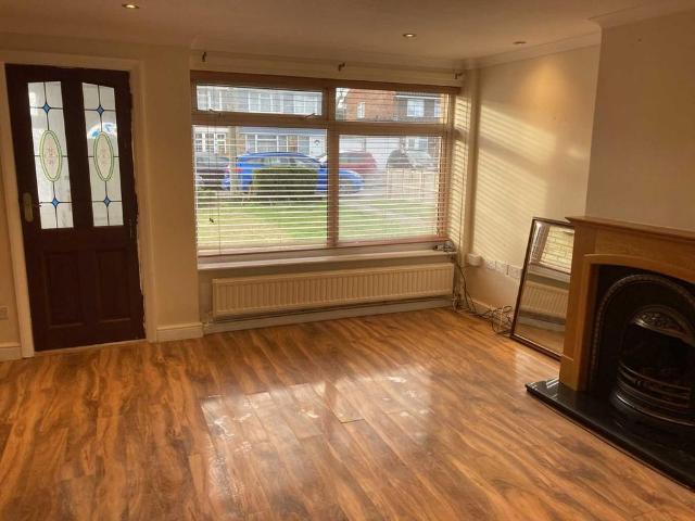 3 bedroom townhouse to rent