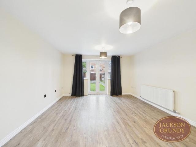 3 bedroom townhouse to rent
