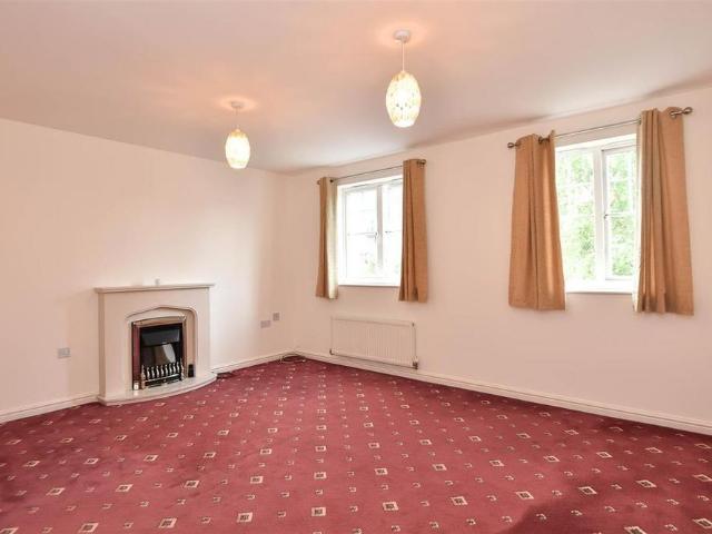 3 bedroom townhouse to rent