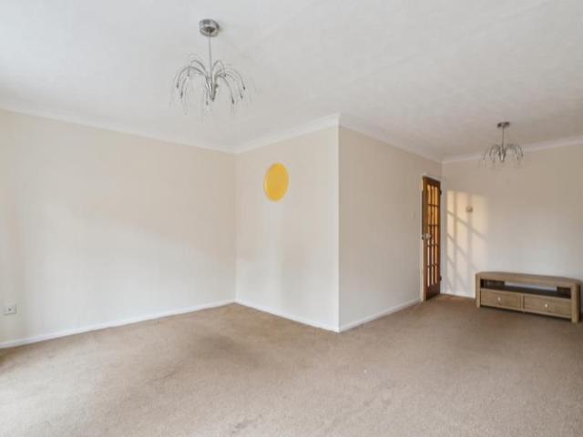 3 bedroom townhouse to rent
