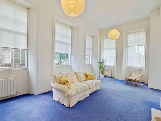 3 bedroom townhouse to rent