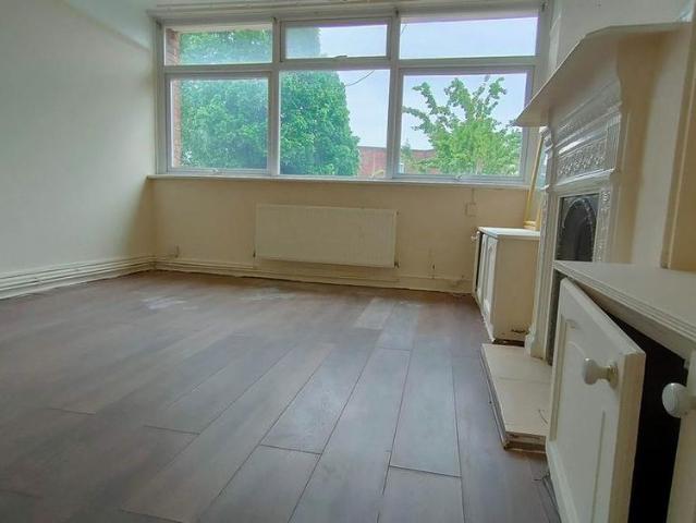 3 bedroom townhouse to rent