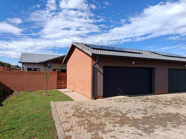 3 Bedroom Townhouse to Rent