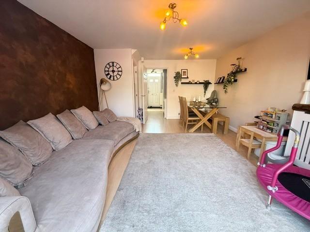 3 bedroom townhouse to rent
