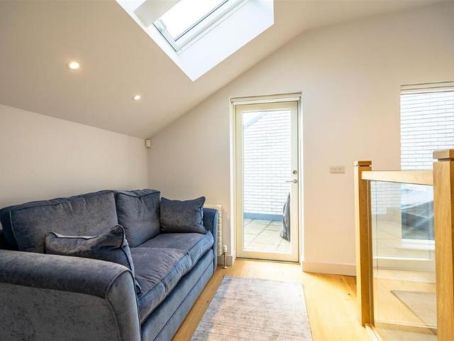 3 bedroom townhouse to rent
