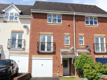 3 bedroom townhouse to rent