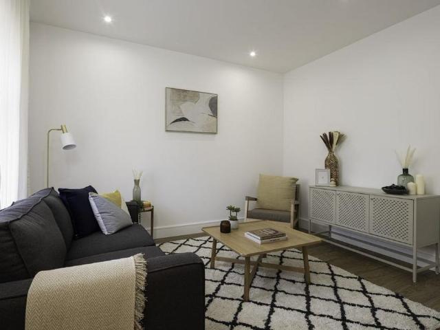 3 bedroom townhouse to rent