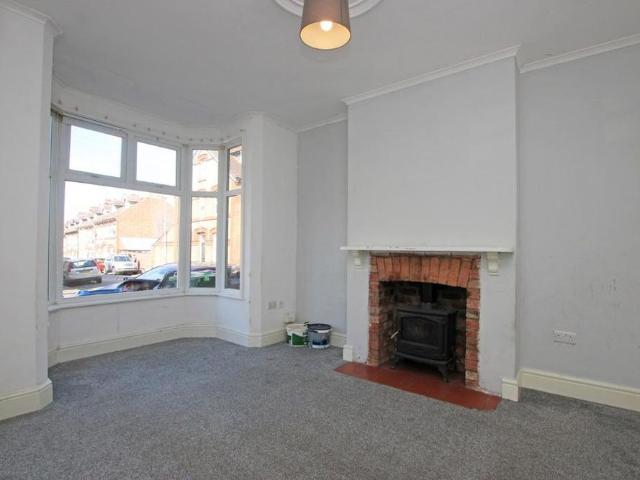 4 bedroom townhouse to rent