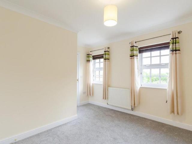 3 bedroom townhouse to rent