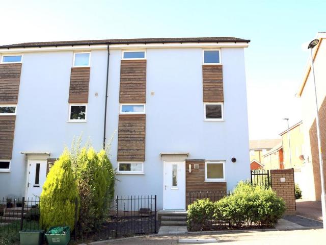 3 bedroom townhouse to rent