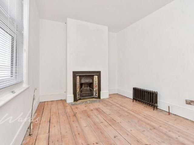 3 bedroom townhouse to rent