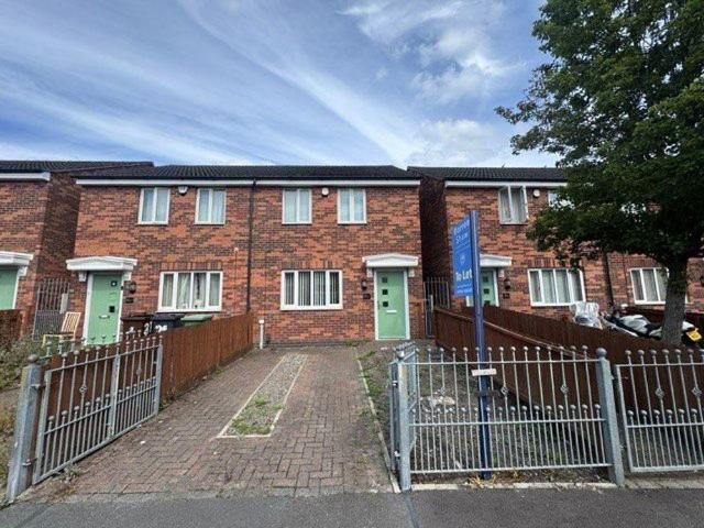 3 bedroom townhouse to rent