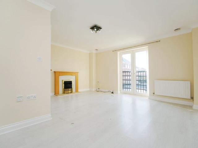 3 bedroom townhouse to rent