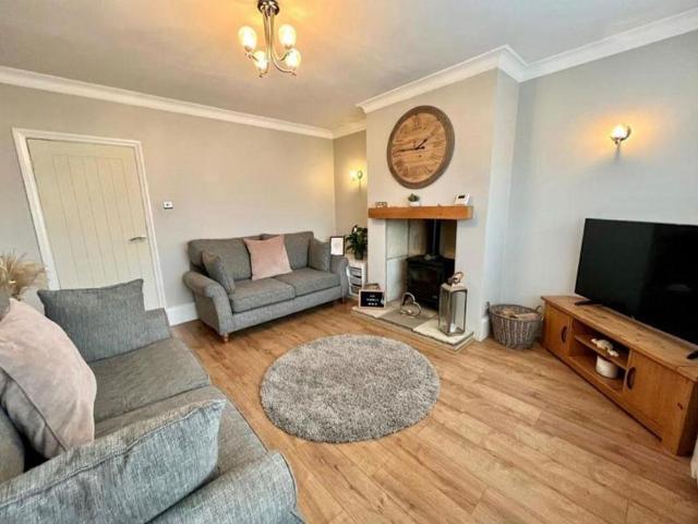 3 bedroom townhouse to rent