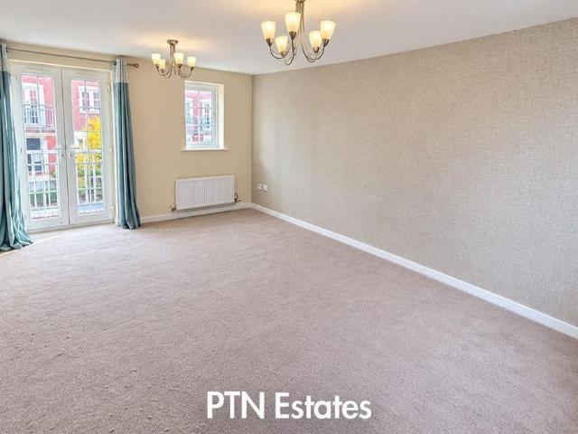 3 bedroom townhouse to rent