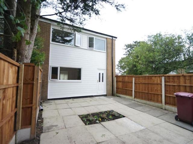 3 bedroom townhouse to rent