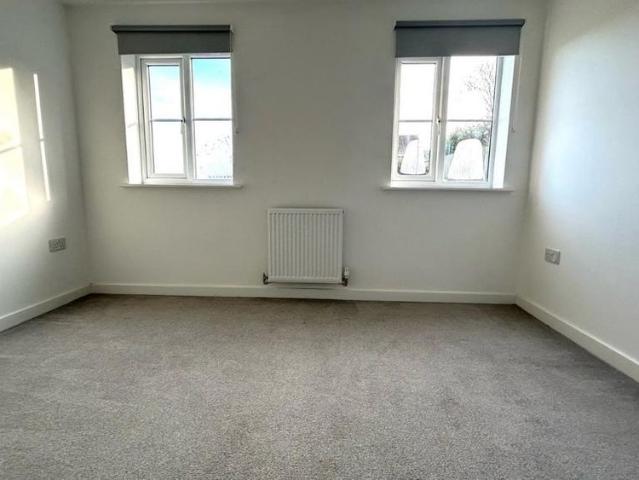3 bedroom townhouse to rent