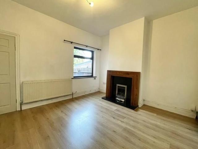 3 bedroom townhouse to rent