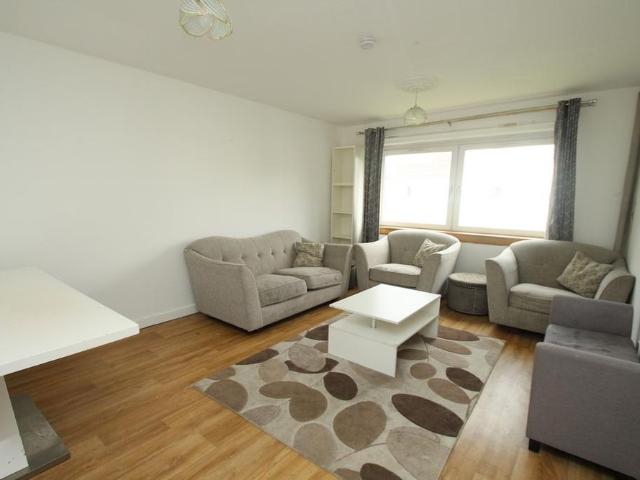 3 bedroom townhouse to rent