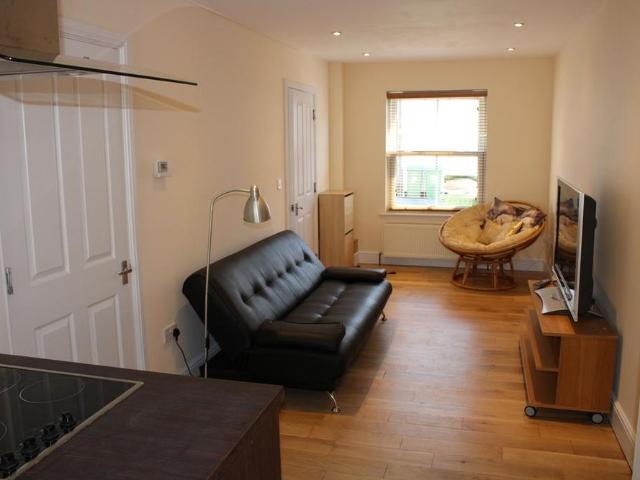 3 bedroom townhouse to rent