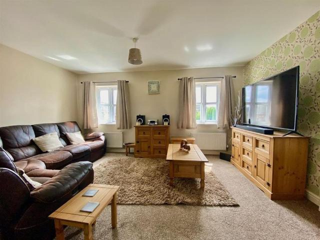 3 bedroom townhouse to rent
