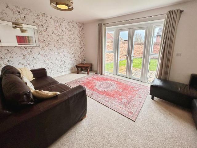 3 bedroom townhouse to rent