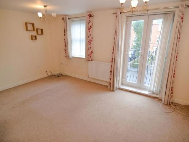 3 bedroom townhouse to rent