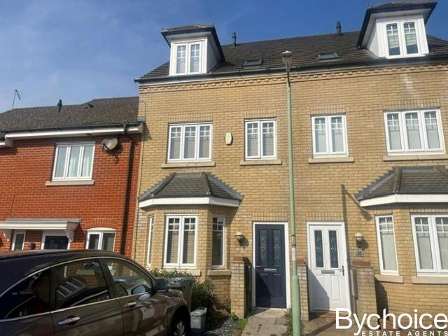 3 bedroom townhouse to rent