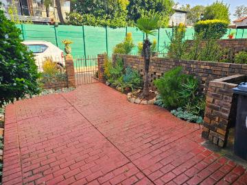 3 Bedroom Townhouse To Rent in Clubview