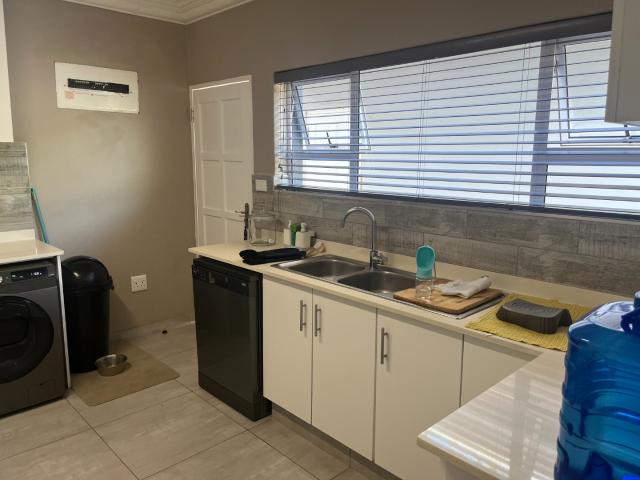 3 Bedroom Townhouse To Rent in Clansthal