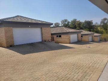 Aviary Hill, Newcastle Local Municipality, Amajuba District Municipality, KwaZulu-Natal