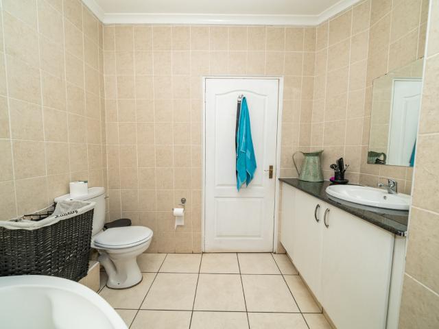 3 Bedroom Townhouse To Rent in Bardene