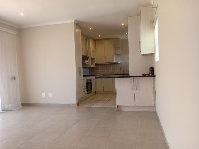 3 Bedroom Townhouse To Rent in Beacon Bay North