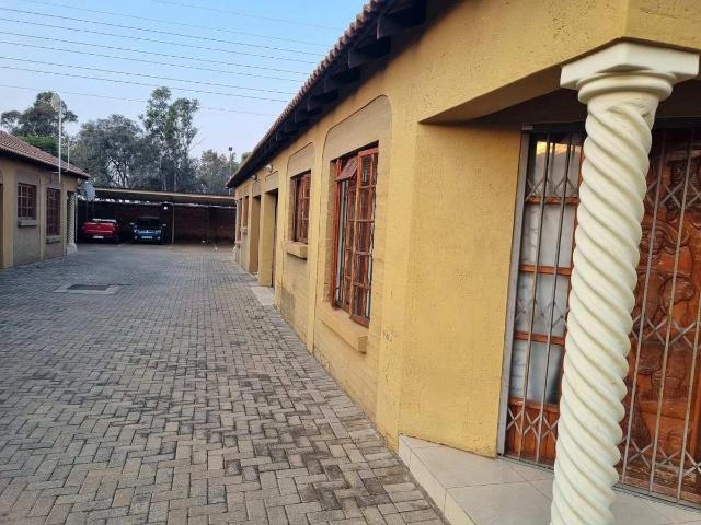 3 Bedroom Townhouse to Rent in Bendor