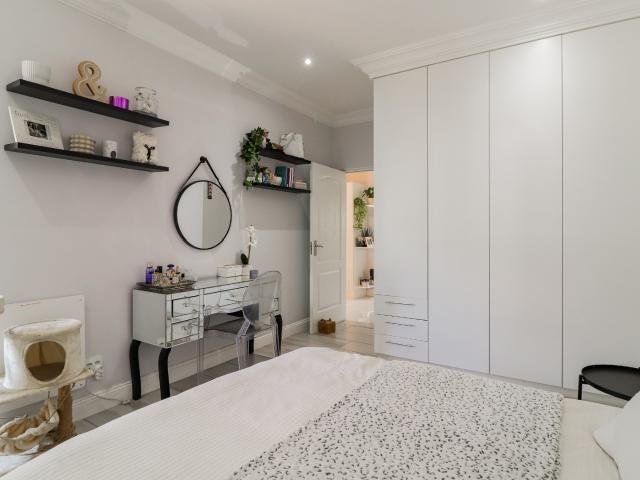 3 Bedroom Townhouse To Rent in Bryanston