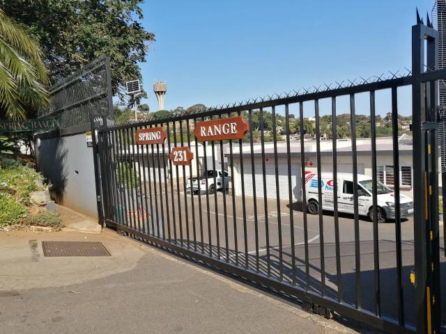 3 Bedroom Townhouse To Rent in Glen Anil