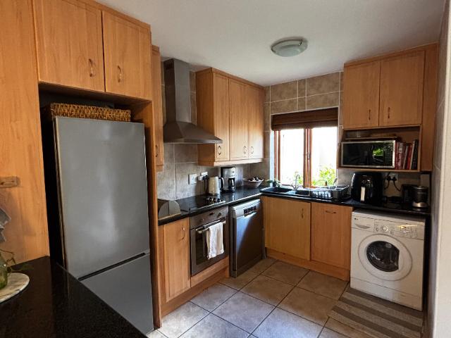 3 Bedroom Townhouse To Rent in Devonvale Golf & Wine Estate