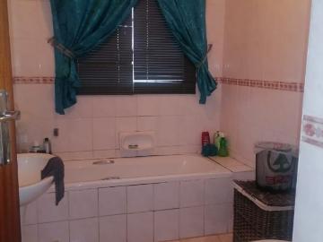 3 Bedroom Townhouse To Rent in Del Judor