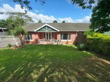 3 Bedroom Townhouse to Rent in Hayfields